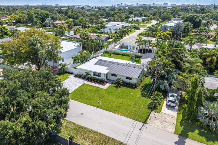 065-2708Northeast1stAvenue-WiltonManors-
