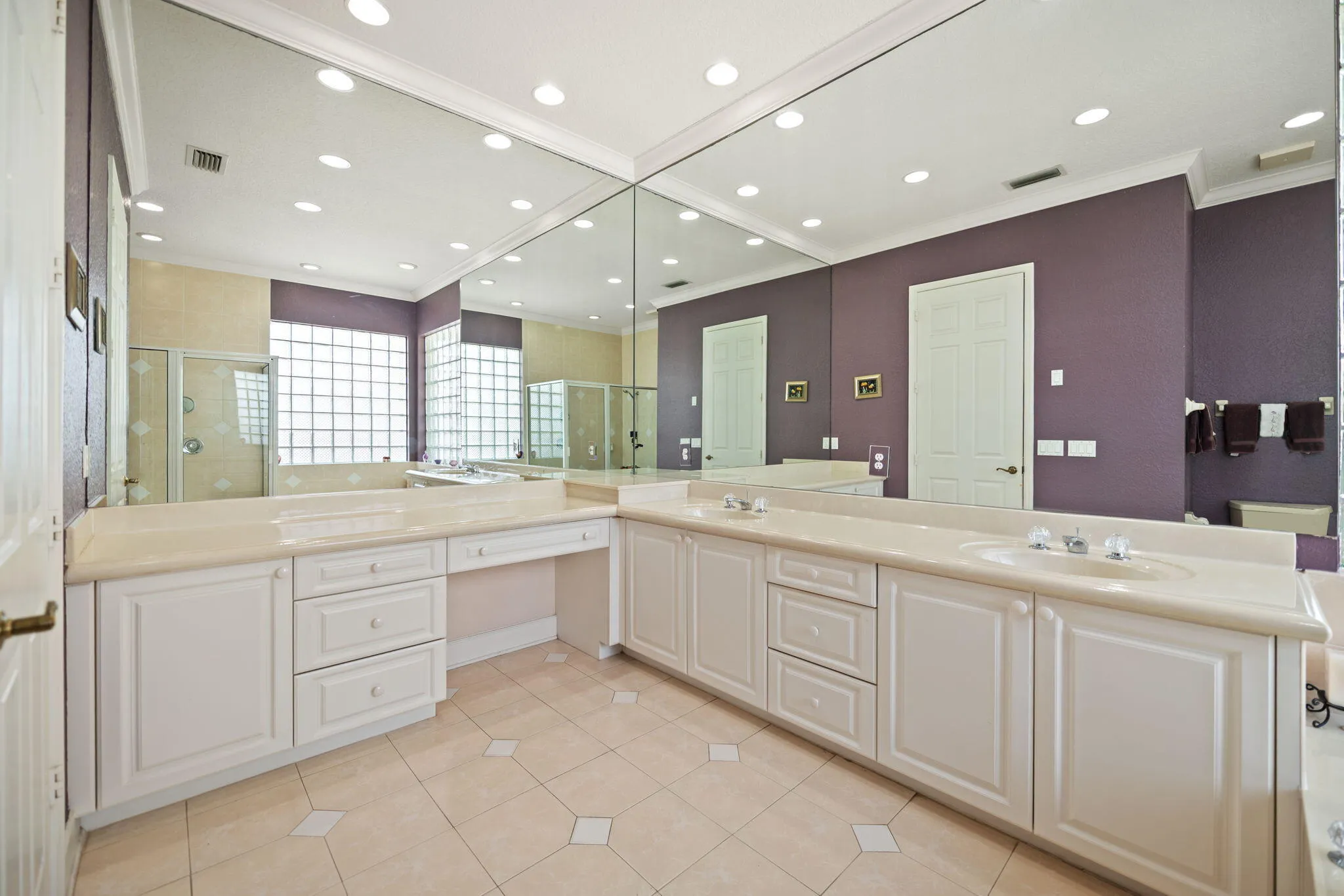 18-web-or-mls-77-nw-108th-way