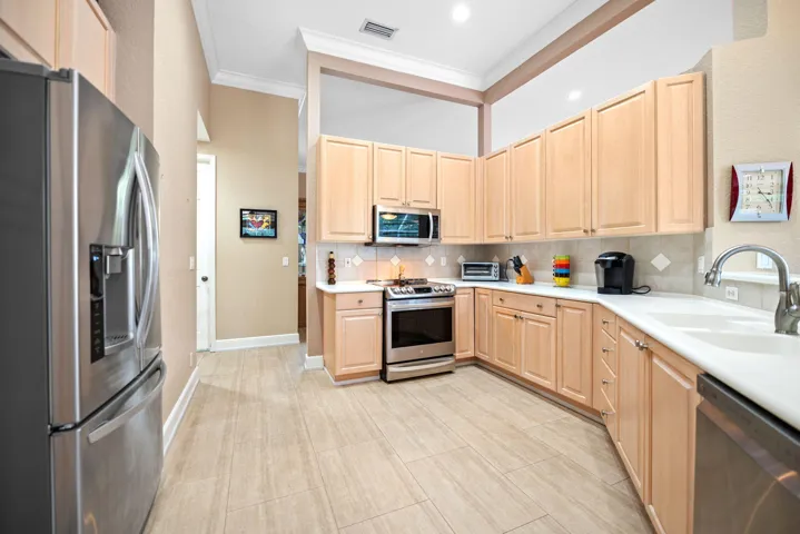 12-web-or-mls-77-nw-108th-way