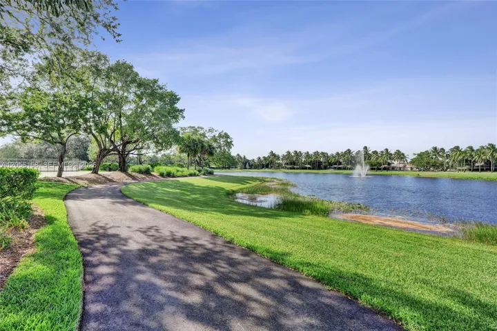 JOGGING PATH