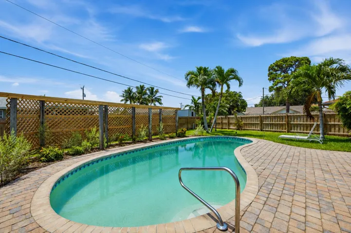 Tropical Landscaping