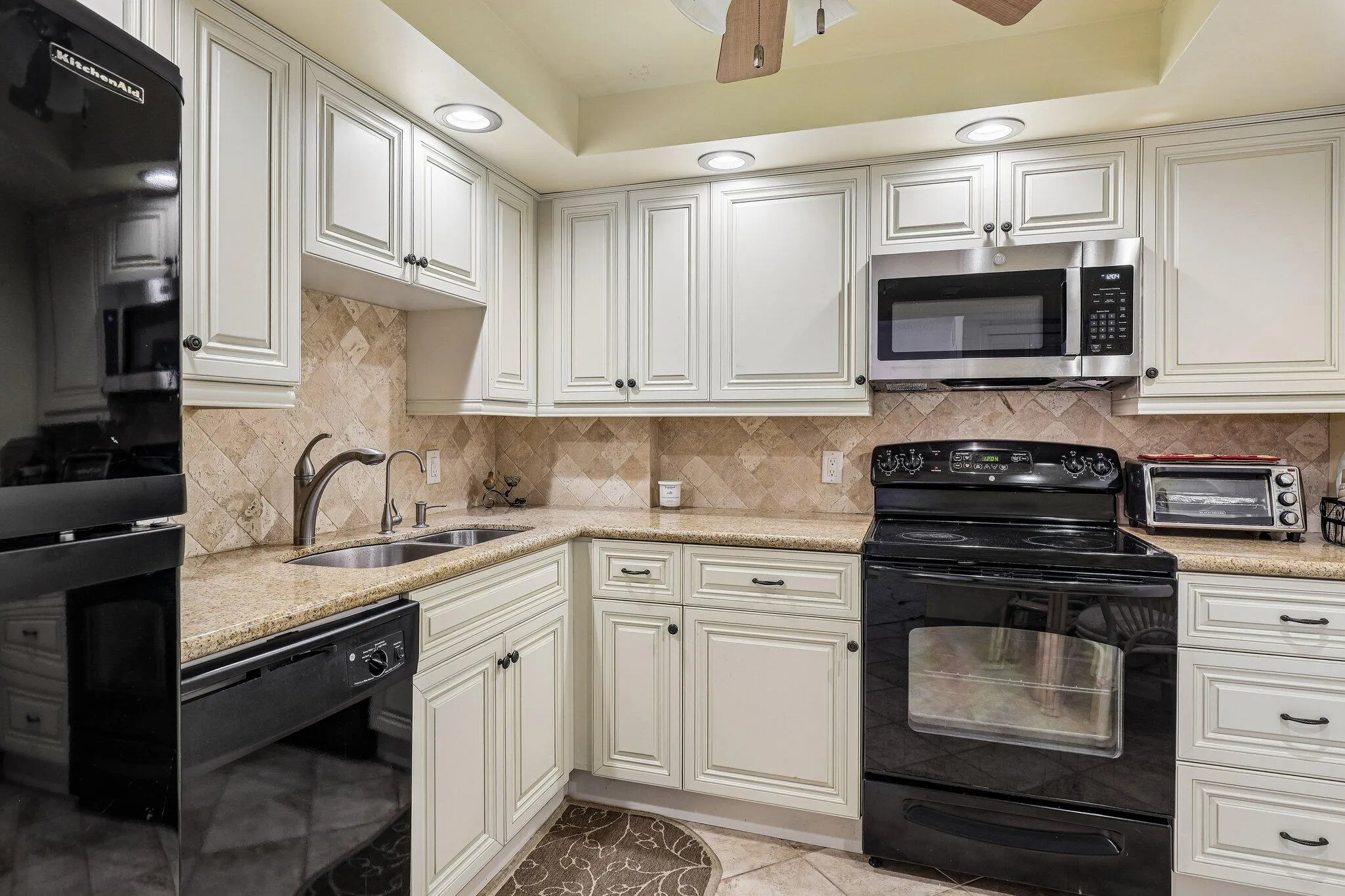 13-web-or-mls-S Ocean Blvd 3L-S1507-013