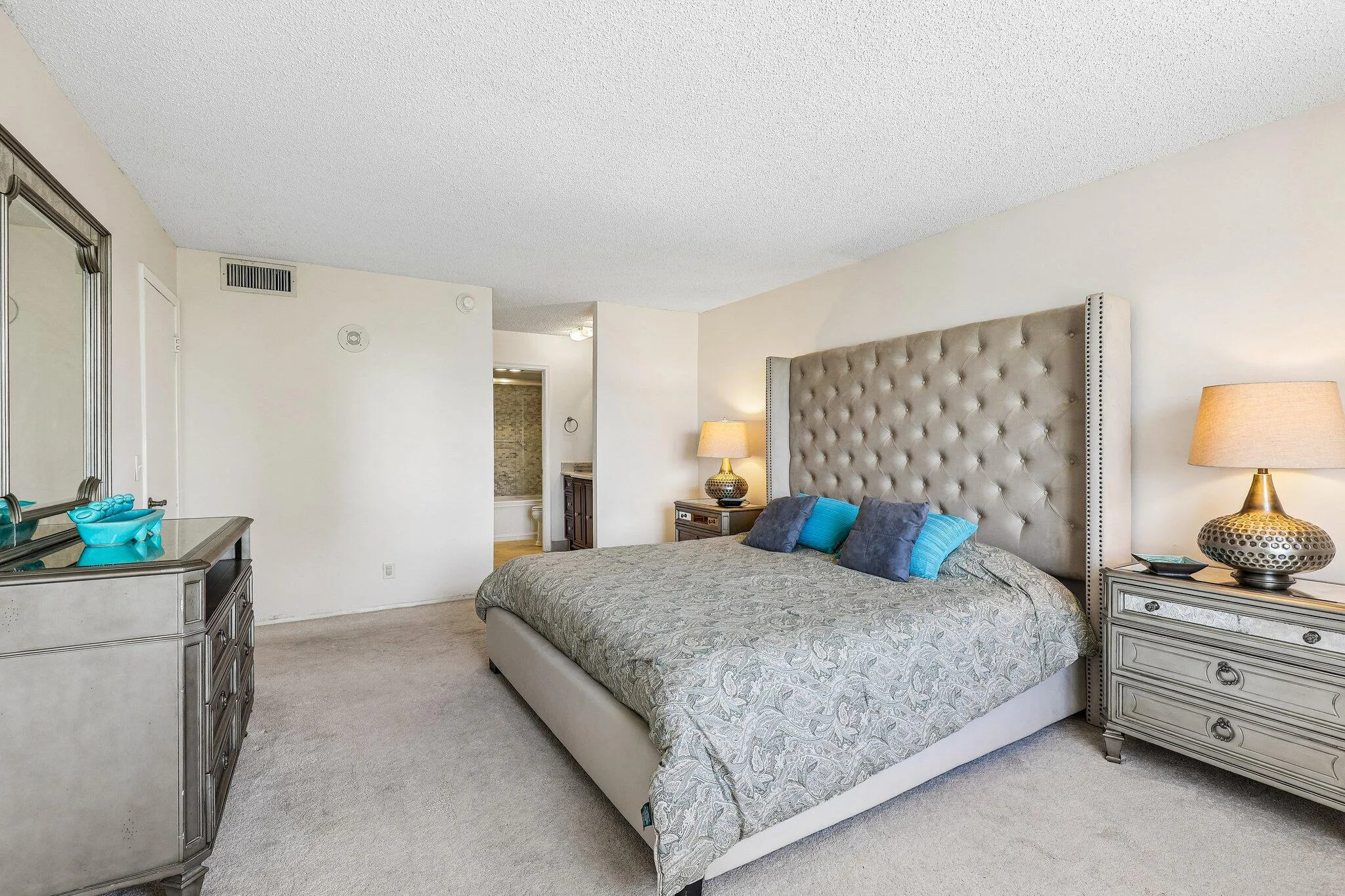 18-web-or-mls-S Ocean Blvd 3L-S1507-018