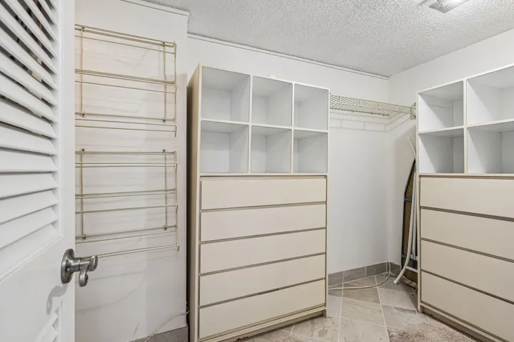 Primary Walk in Closet
