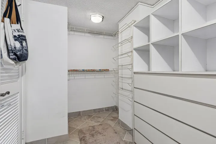 24-web-or-mls-S Ocean Blvd 3L-S1507-024