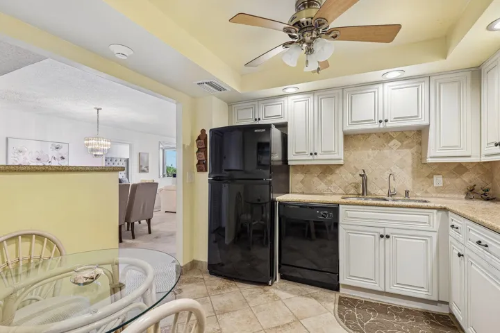 12-web-or-mls-S Ocean Blvd 3L-S1507-012