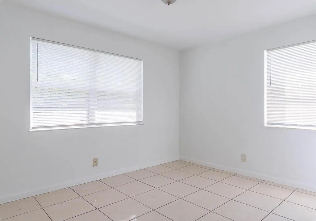 20240704-314 E Gateway Blvd-0019