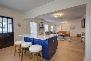 Kitchen island