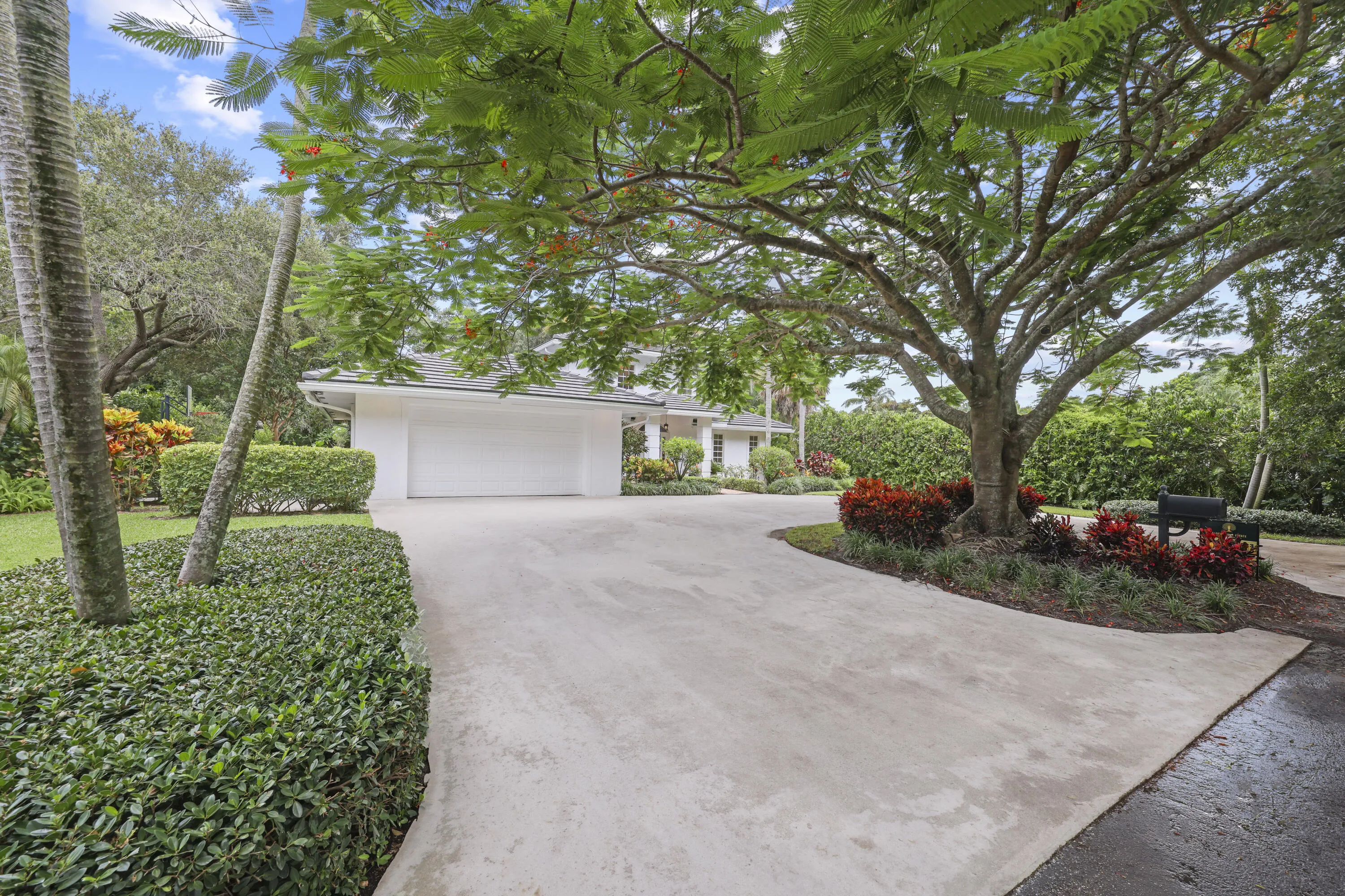 2396 Shore Drive - 4.jpg-FULL