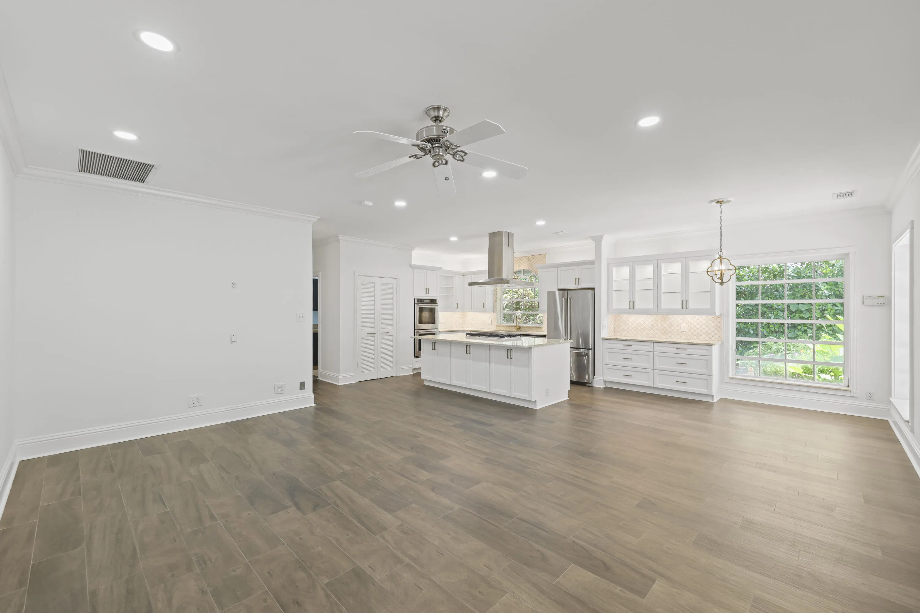 2396 Shore Drive - 20.jpg-FULL