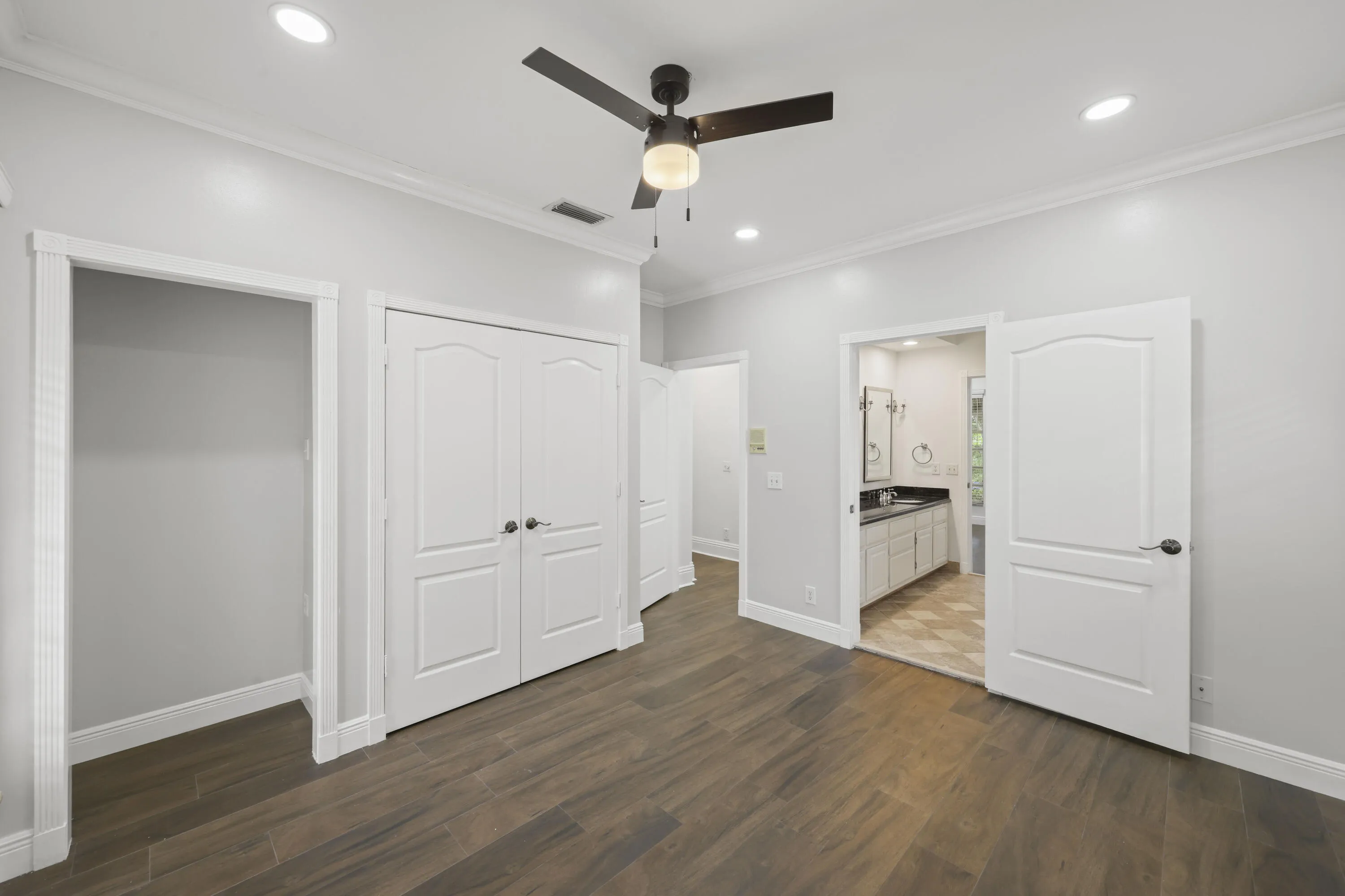 2396 Shore Drive - 51.jpg-FULL