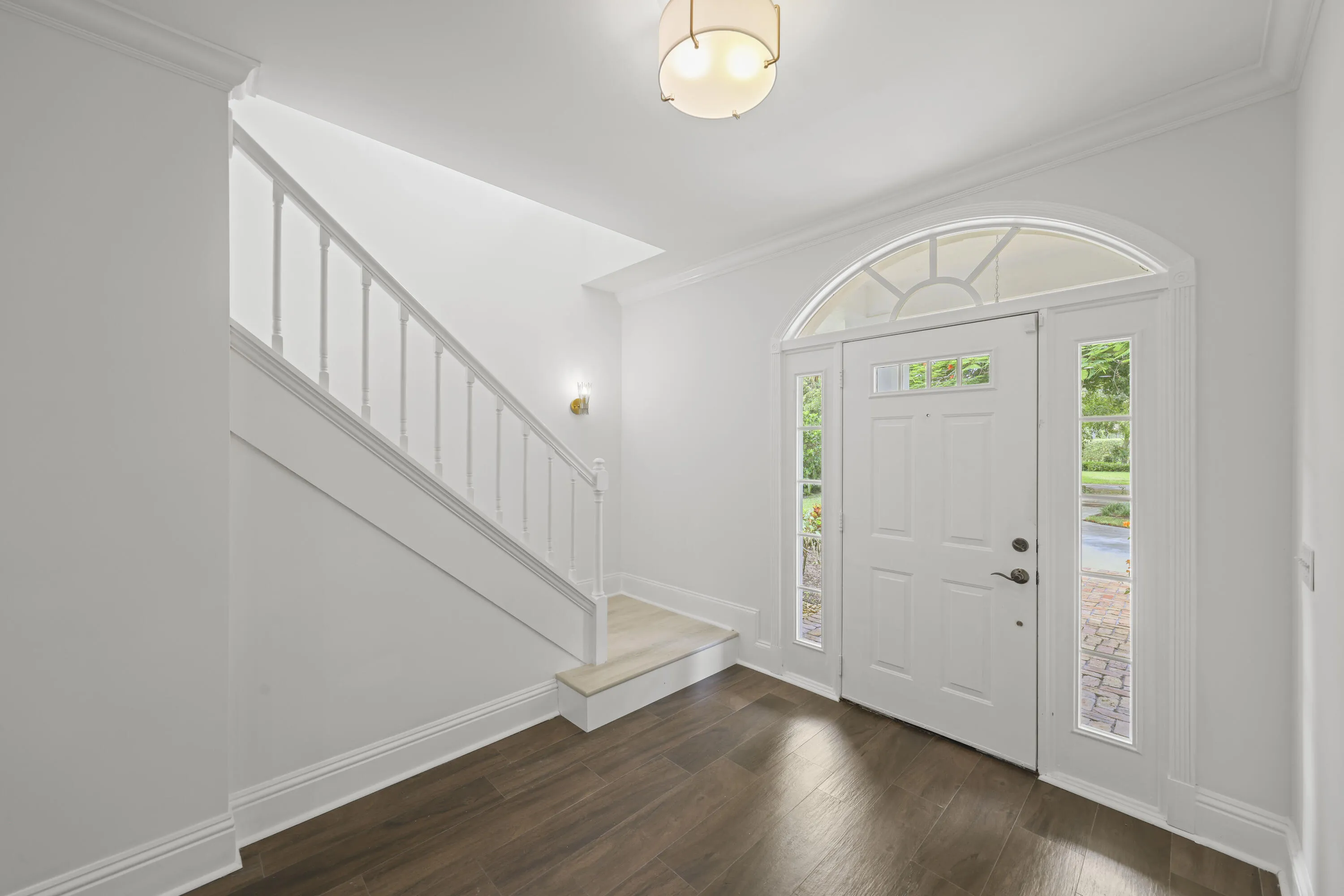 2396 Shore Drive - 9.jpg-FULL