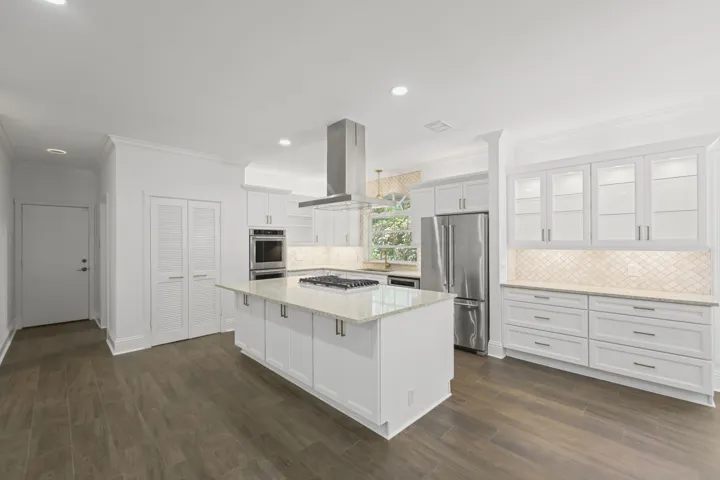 2396 Shore Drive - 23.jpg-FULL