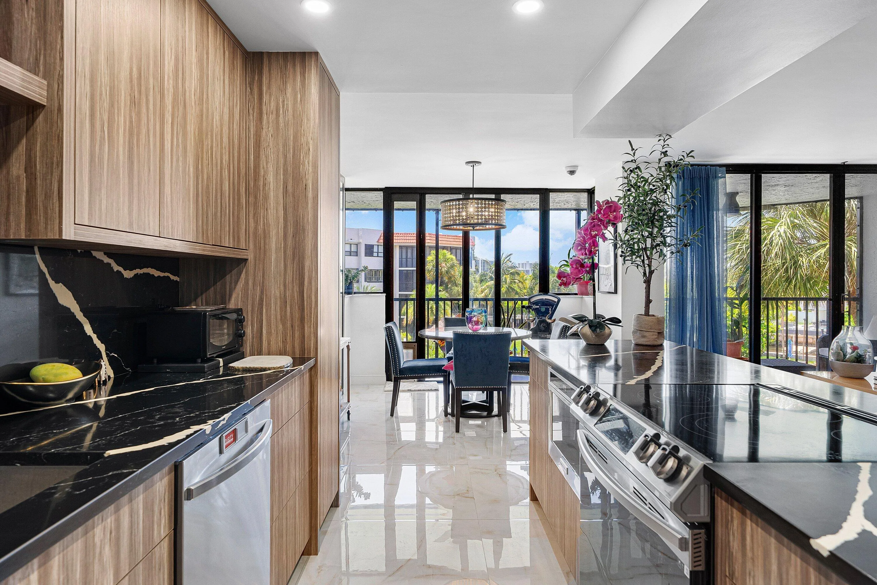 014-800JefferyStreet-307-BocaRaton-FL-33
