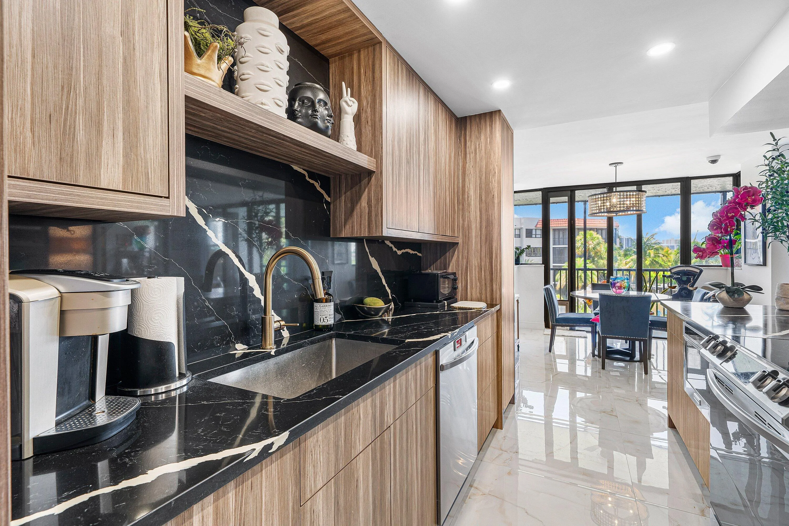 013-800JefferyStreet-307-BocaRaton-FL-33