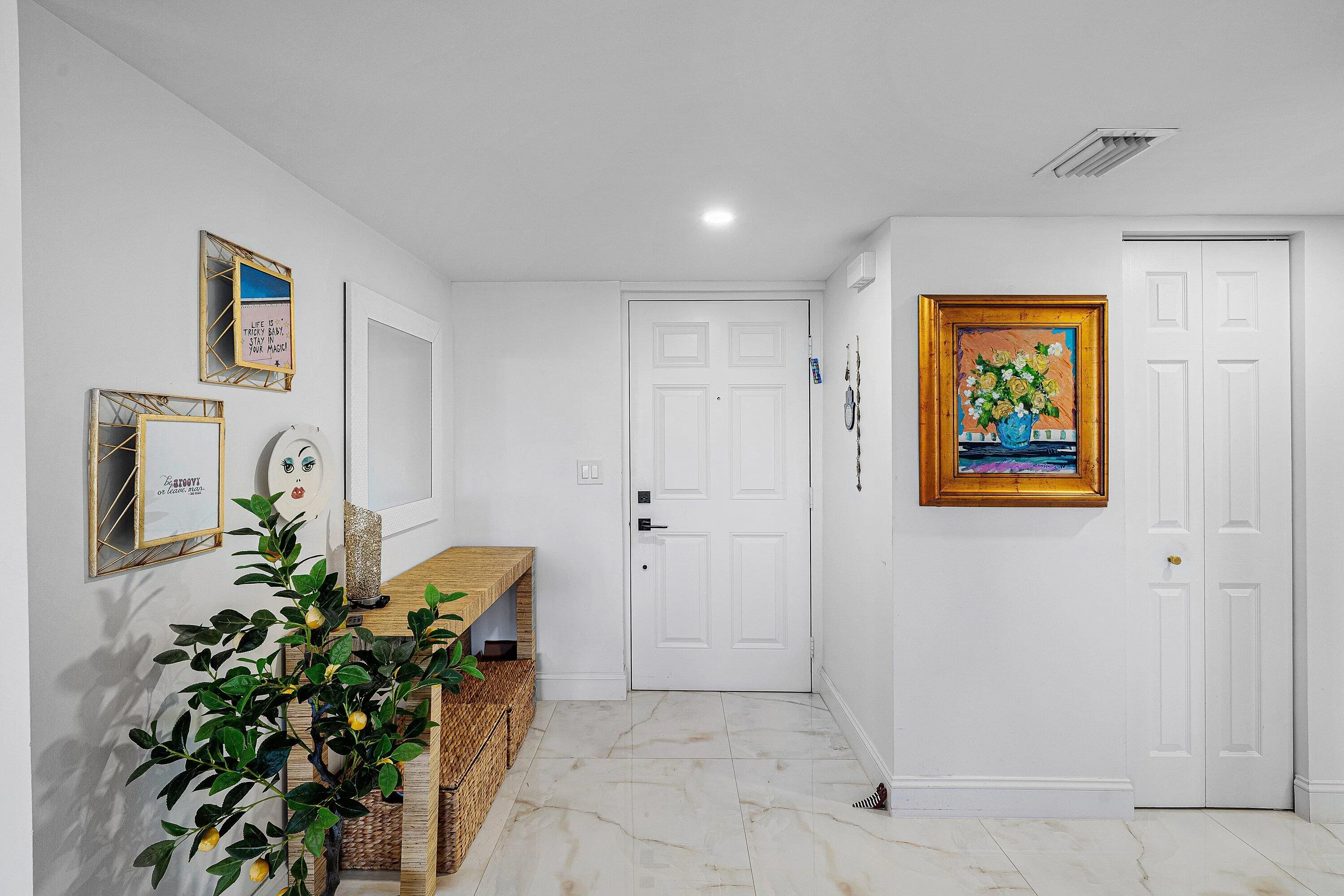 002-800JefferyStreet-307-BocaRaton-FL-33