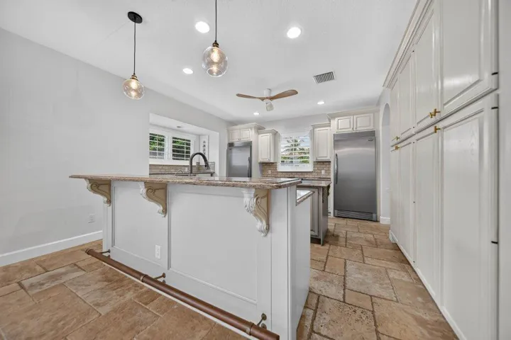 kitchen7.jpg-SMALL