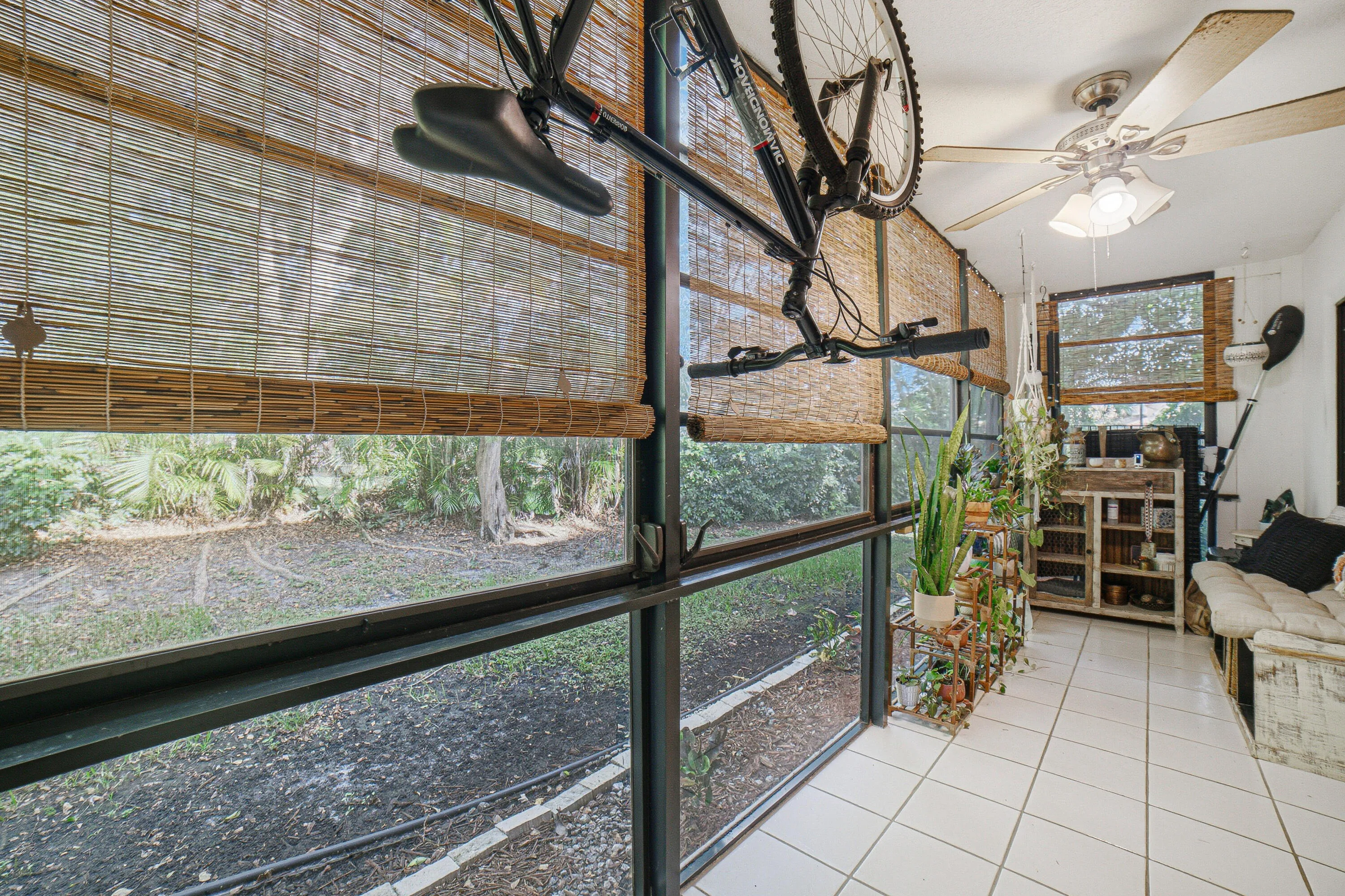 Patio-B