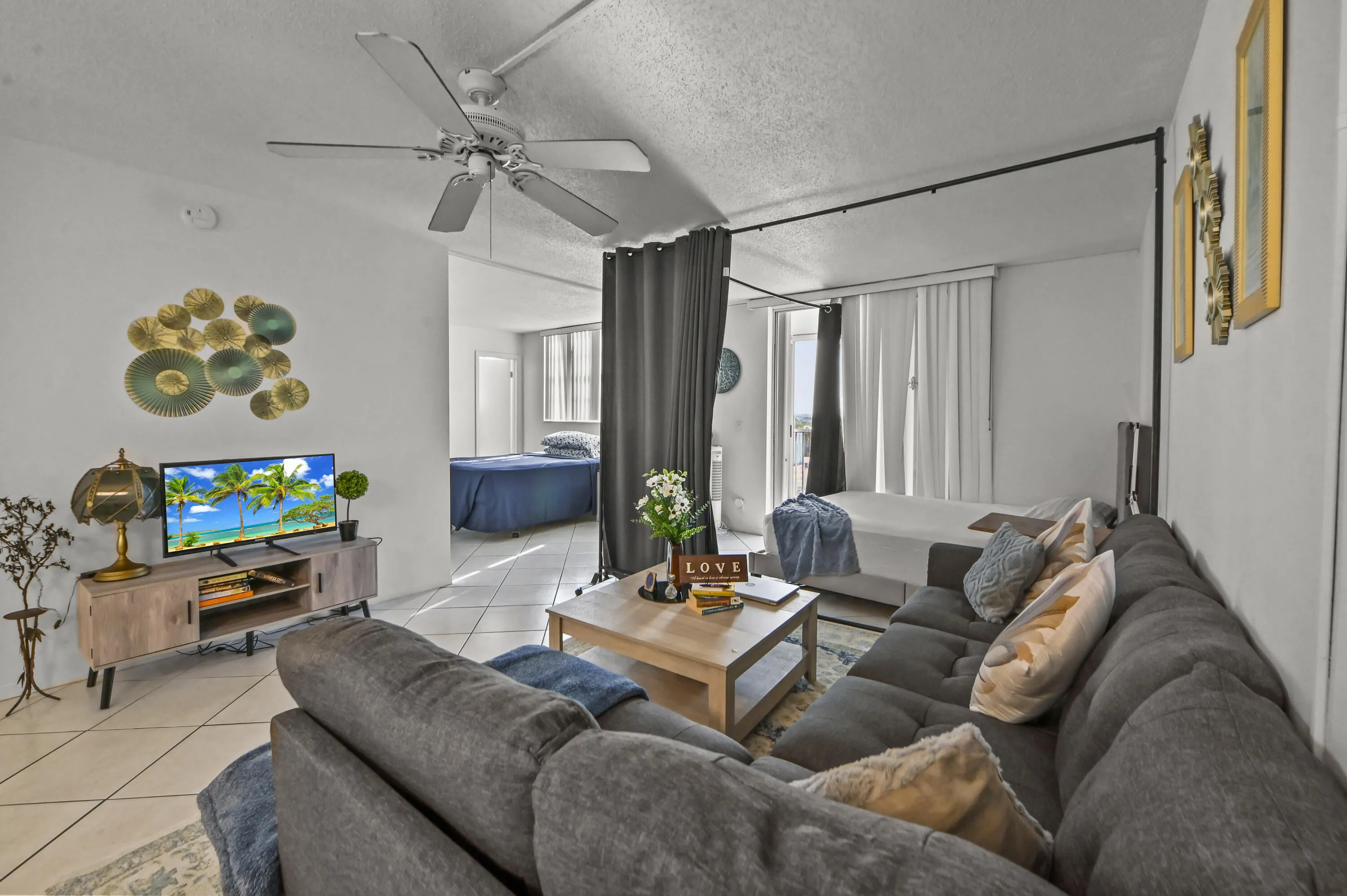 06 Living room 02