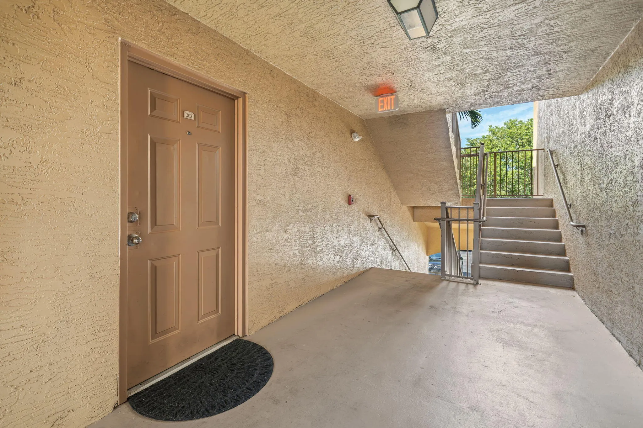6-web-or-mls-DSC09564