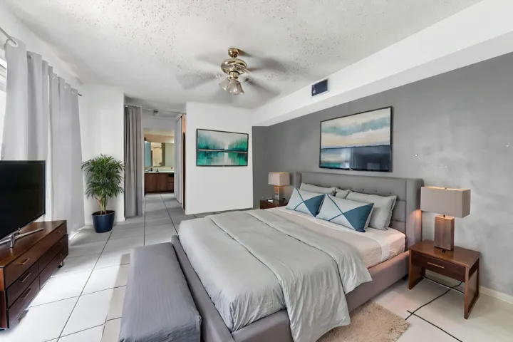17-Bedroom-01_VS