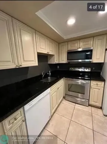 Screenshot_22-7-2026_133557_www.realtor.