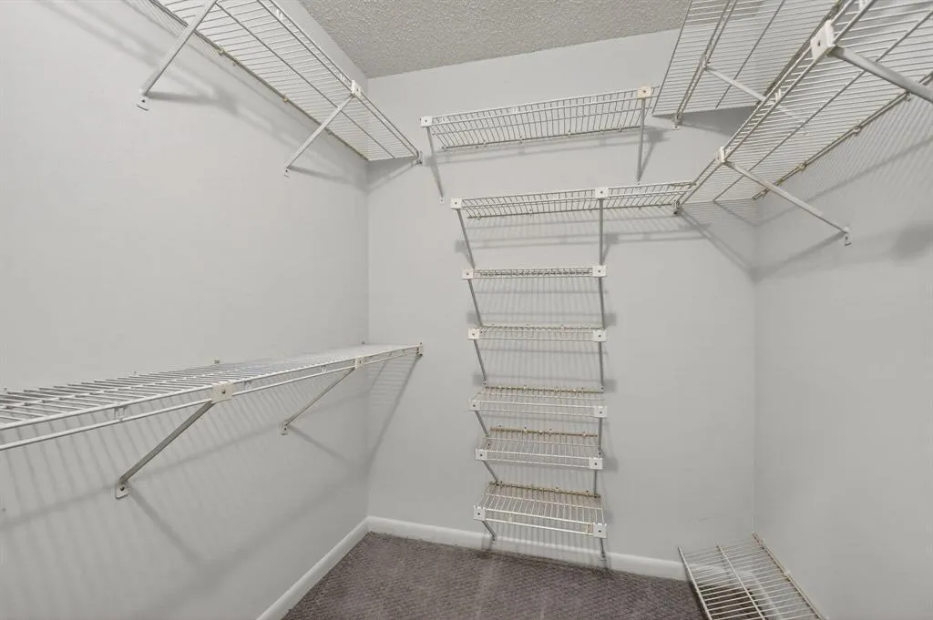 walk in closet