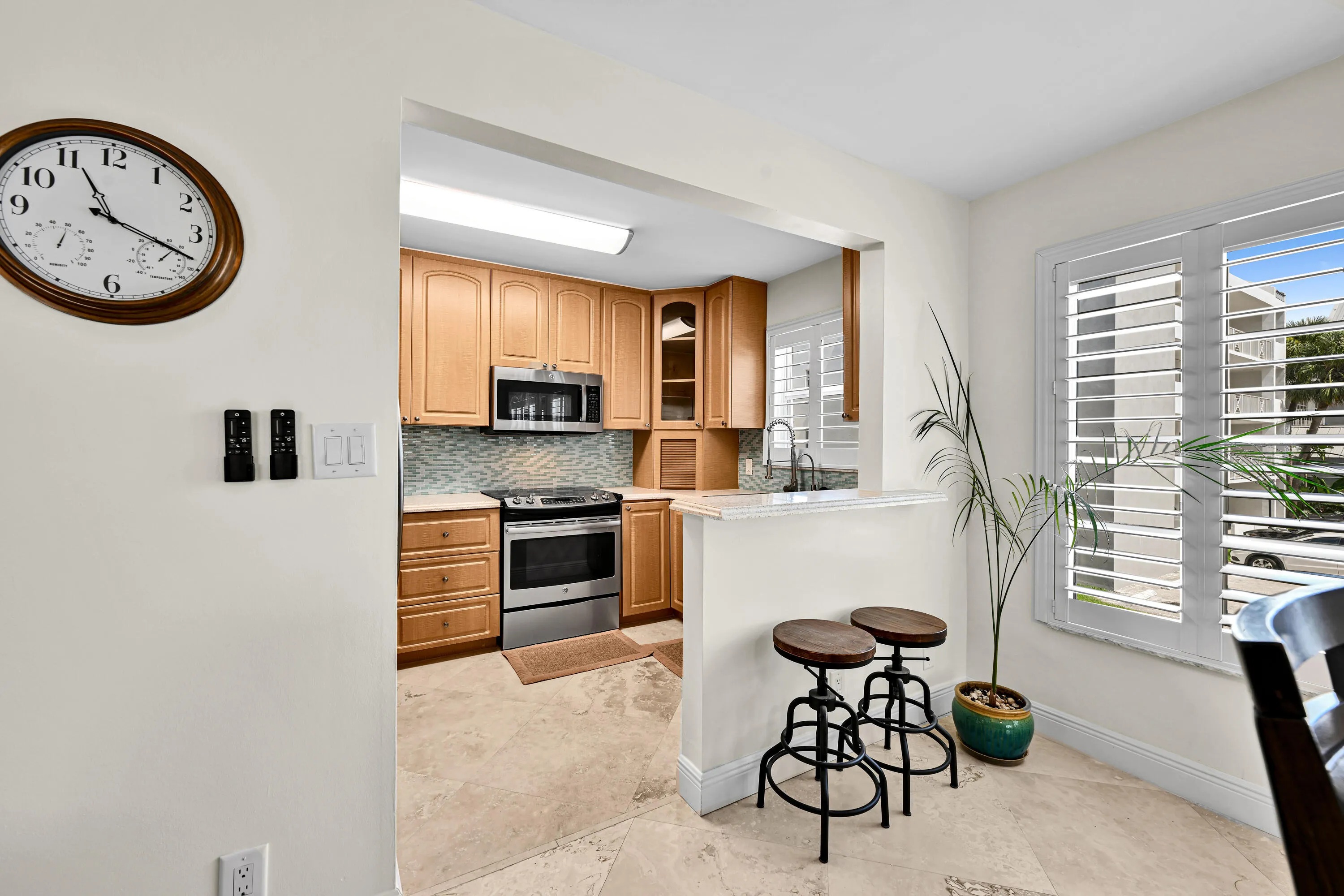 2860 NE14th St Unit 210D Pompano Beach 0