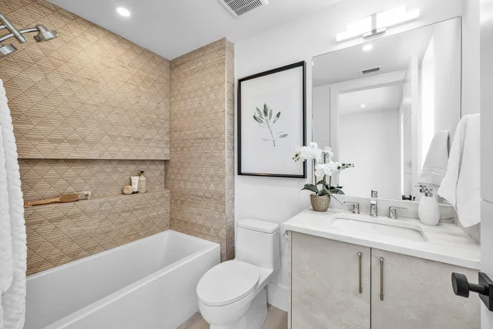 035-3097BanyanRoad-BocaRaton-FL-33432-SM