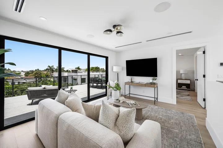 020-3097BanyanRoad-BocaRaton-FL-33432-SM