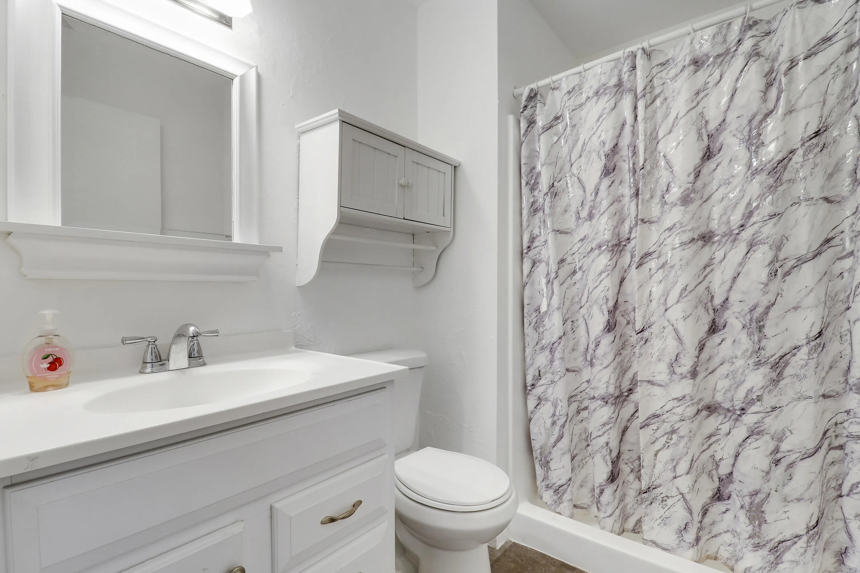 Secondary bathroom