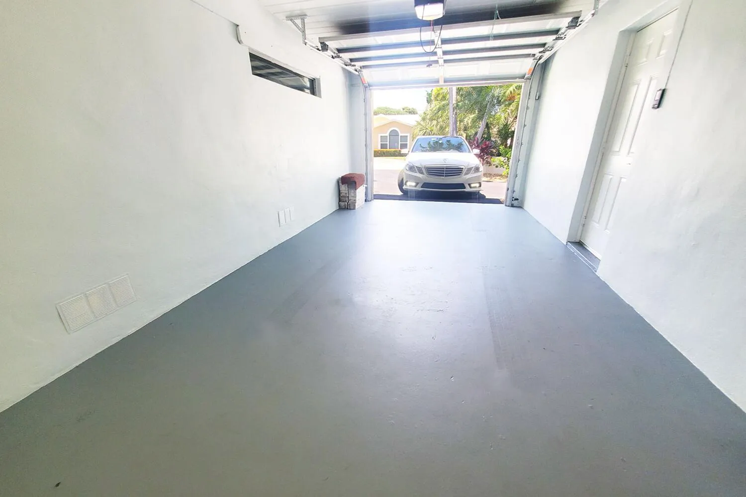 Private Garage Parking and Storage