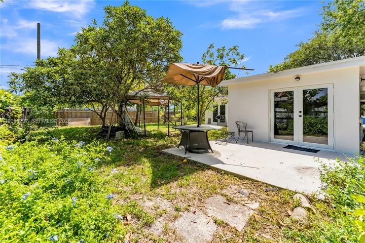 Photo 34