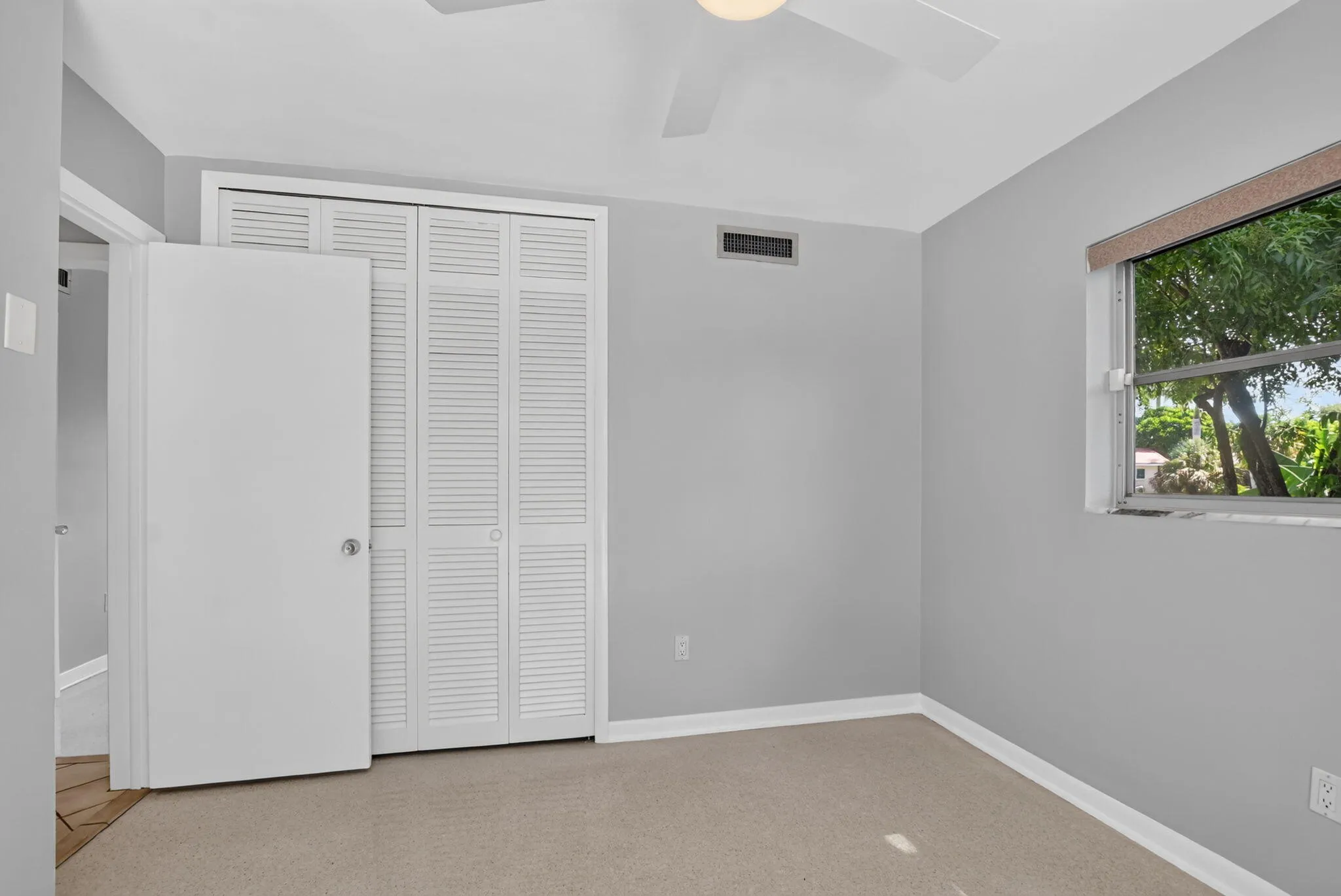 Property photo 50