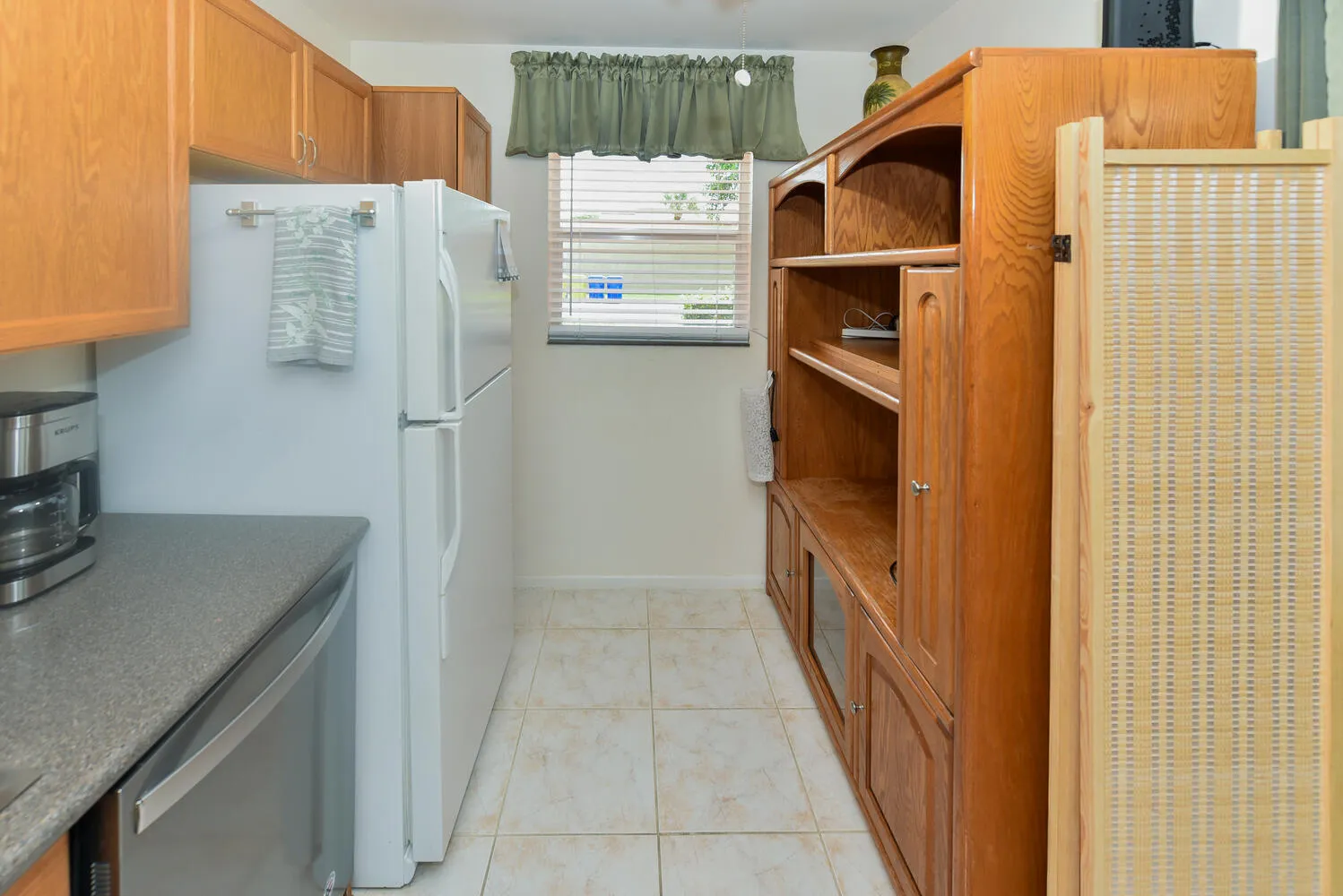 166 Lake Carol Dr West Palm-large-006-01