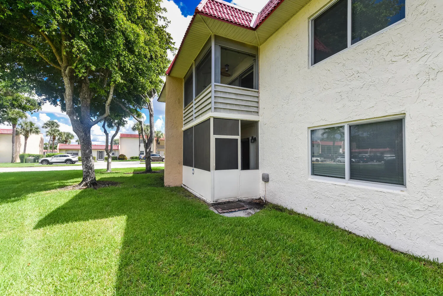 166 Lake Carol Dr West Palm-large-015-02