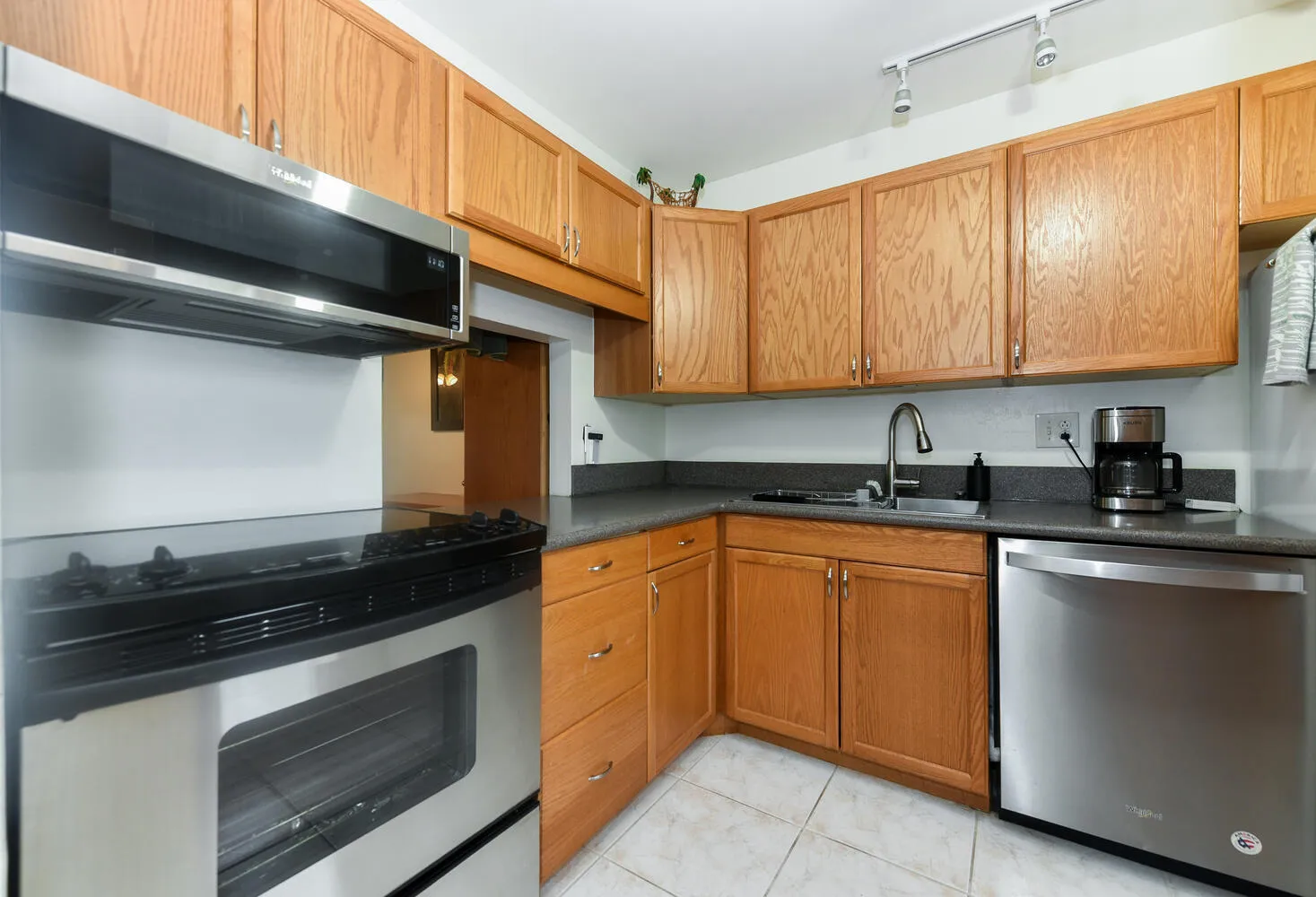 166 Lake Carol Dr West Palm-large-005-01