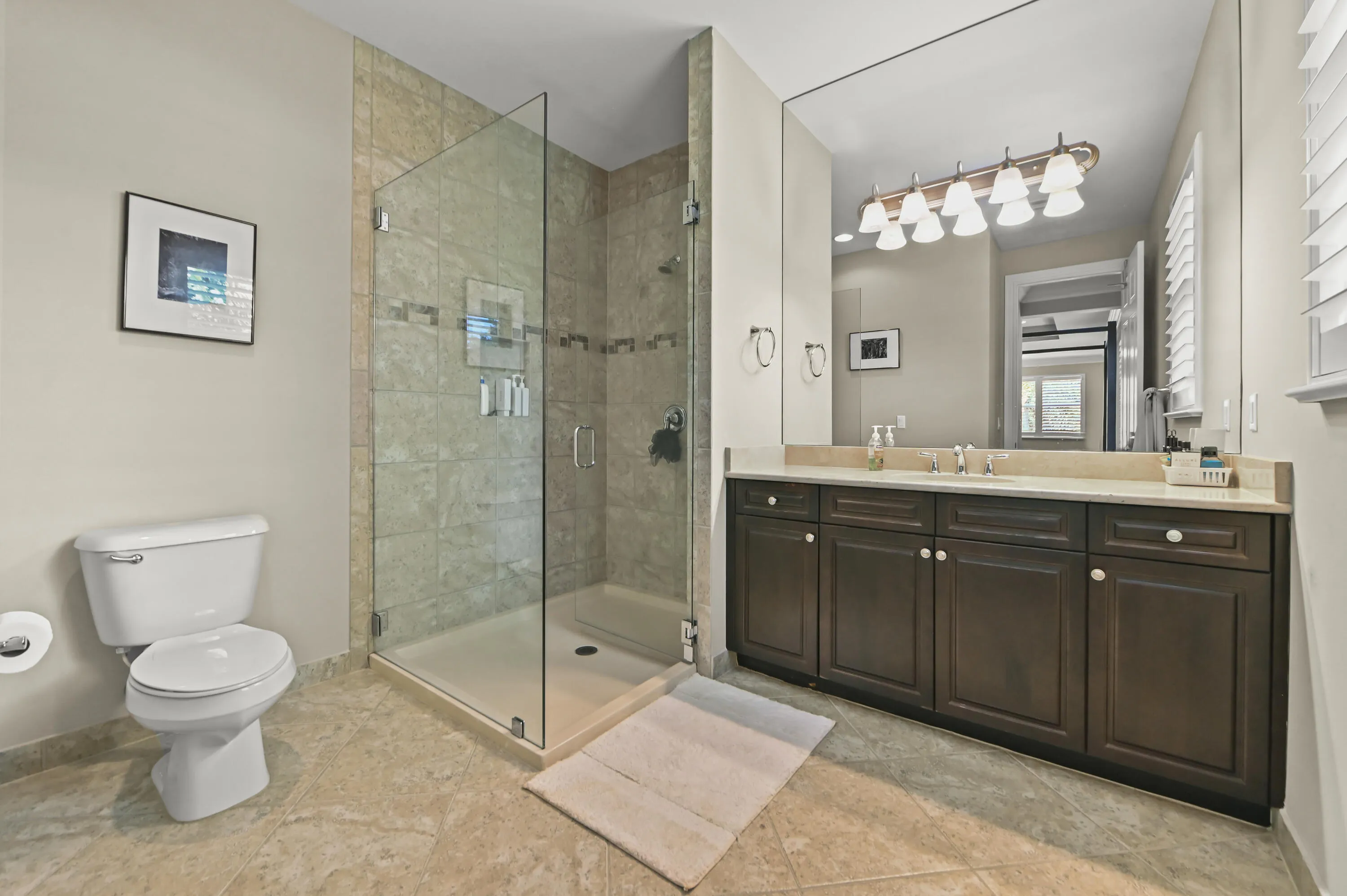 50 Bathroom 01