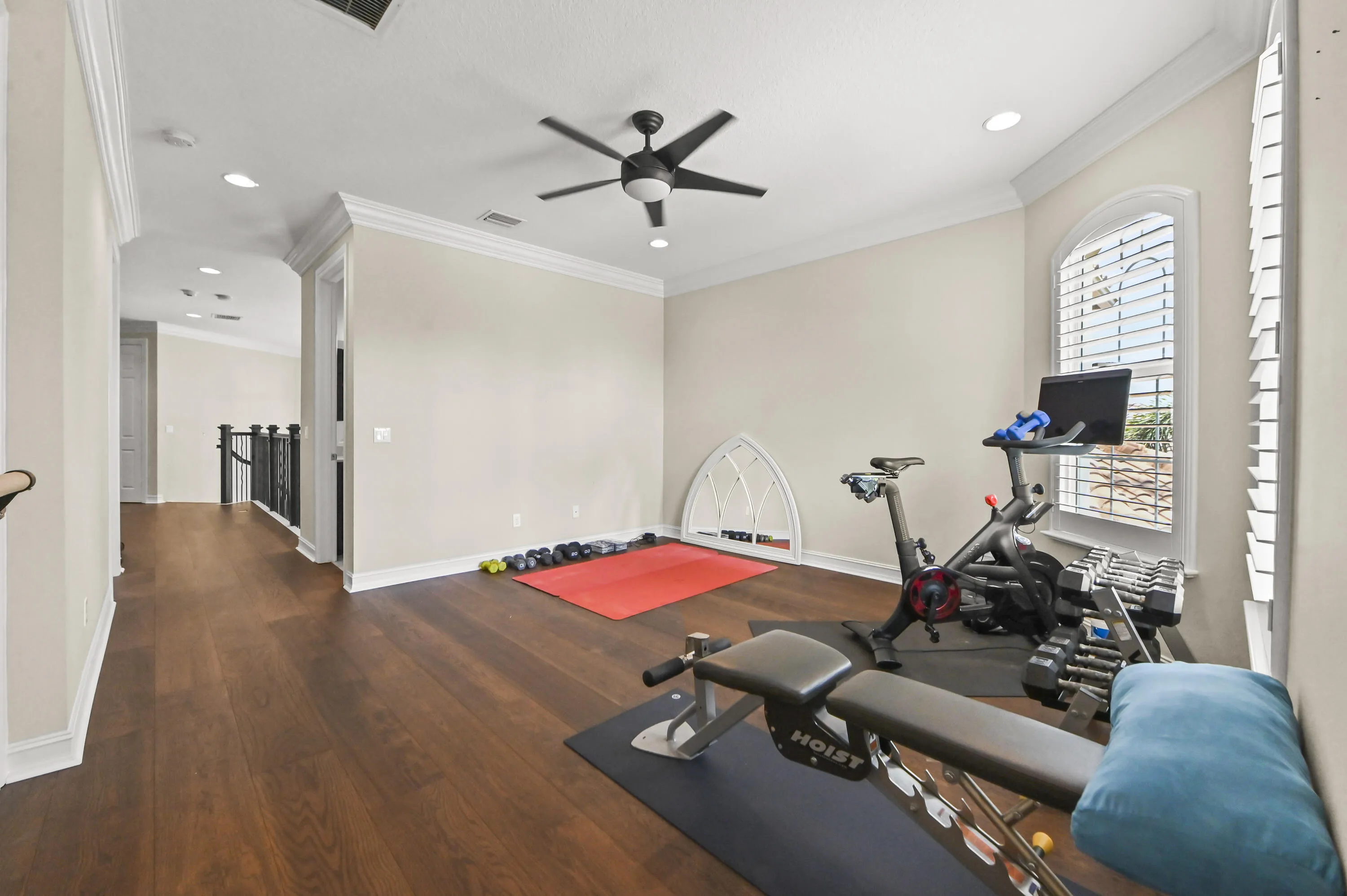 42 Gym room 02