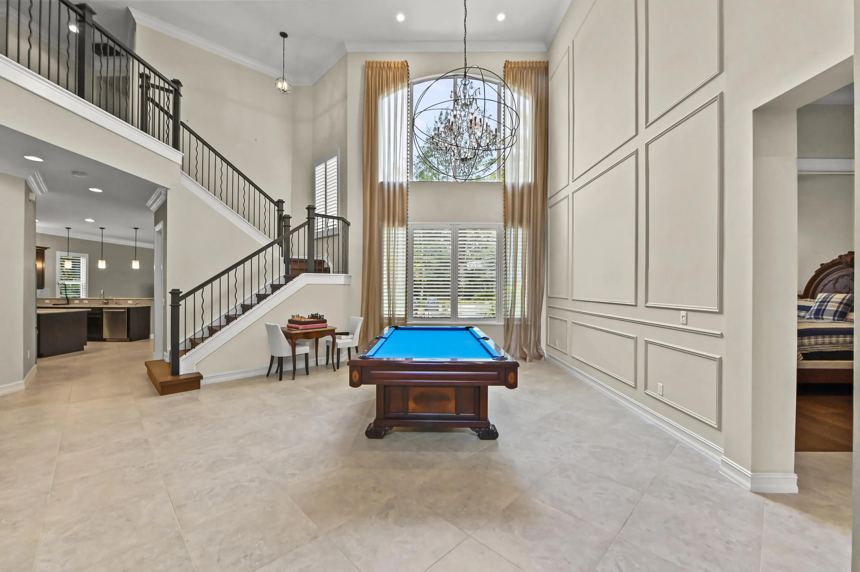 05 Living Area 01