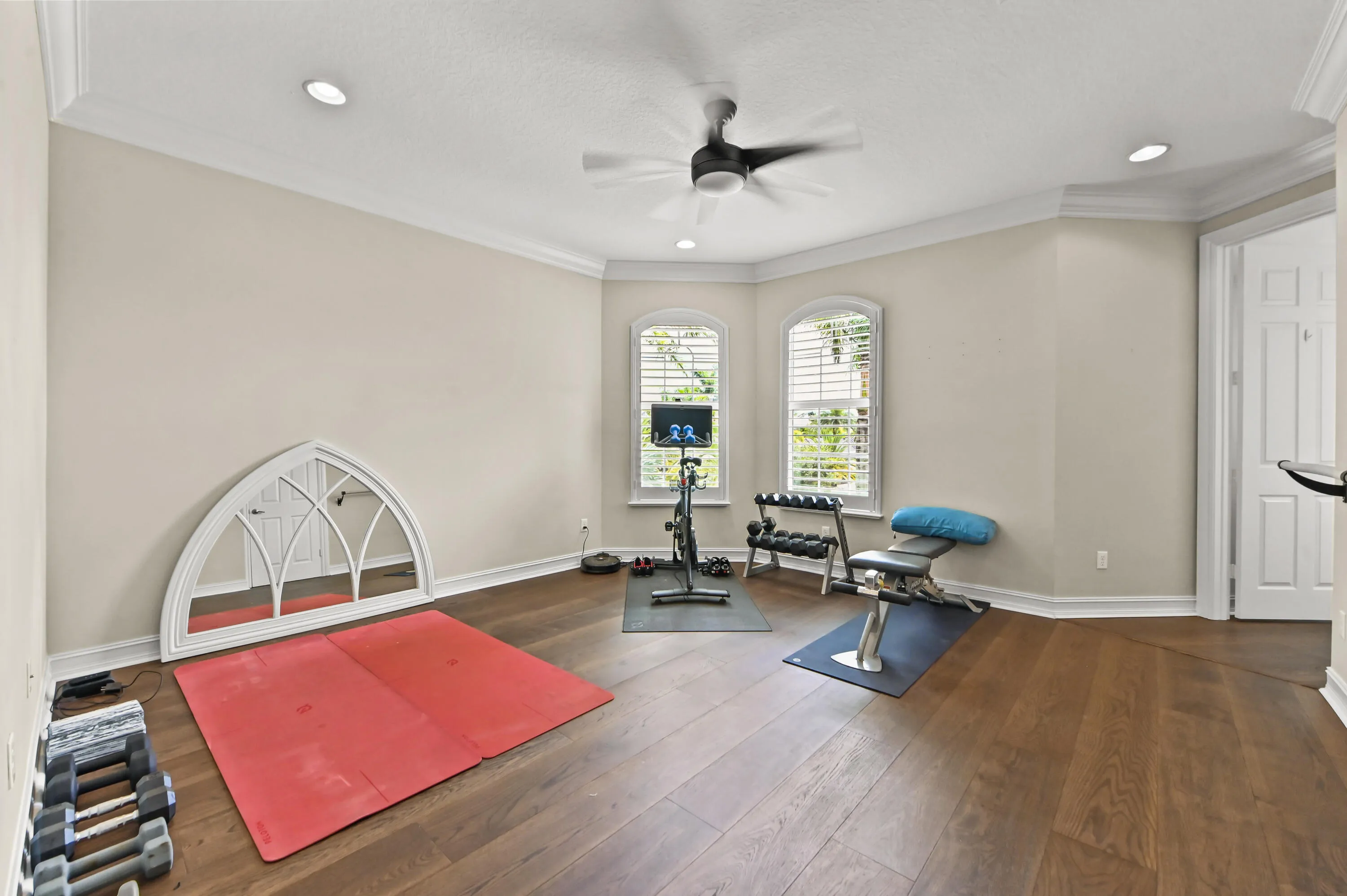 41 Gym room 01