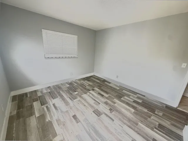 MLS_02_bedroom_angle_1
