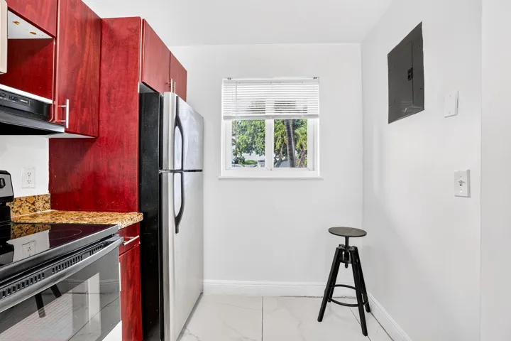 KITCHEN AREA-6
