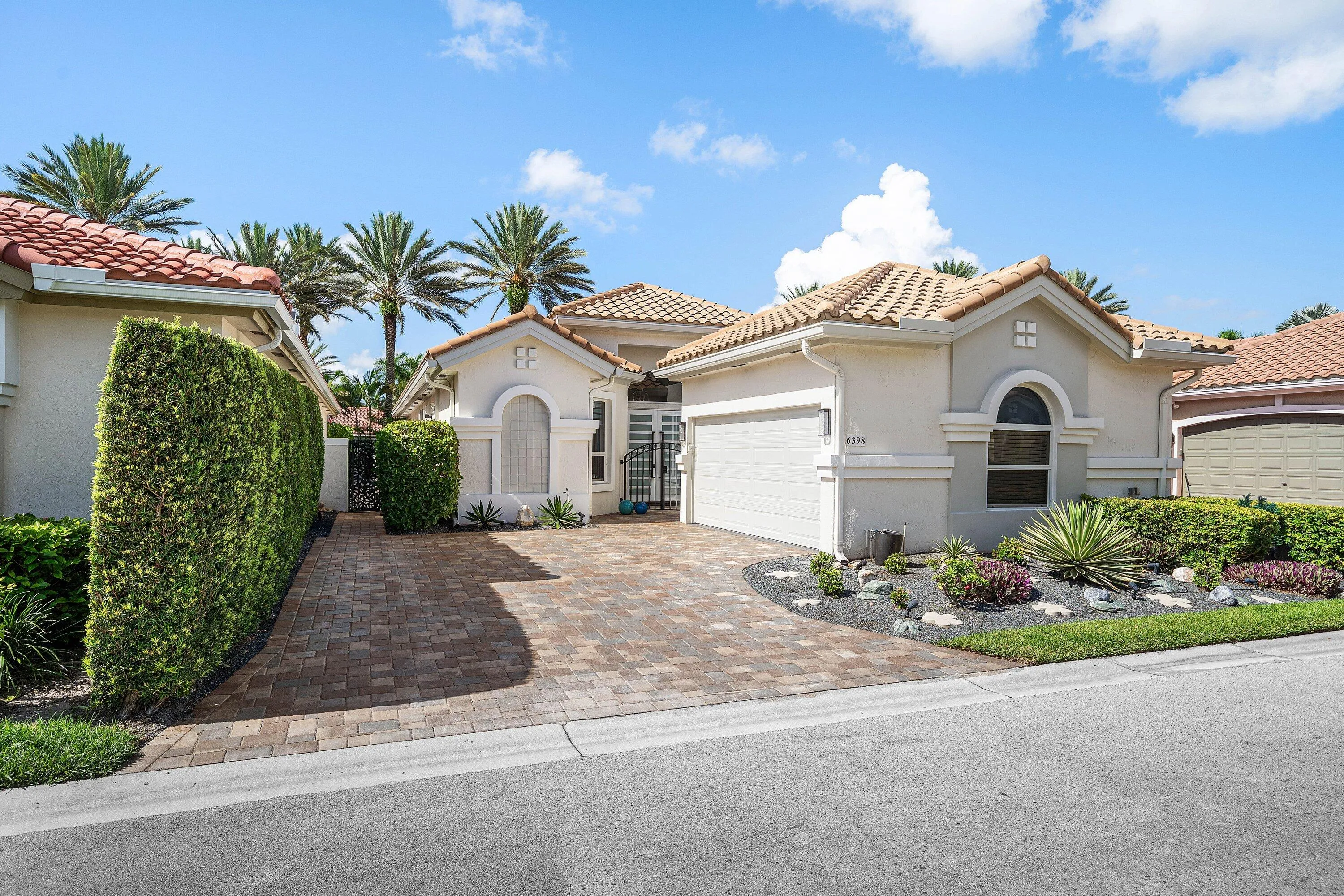 Upgraded Paver Driveway