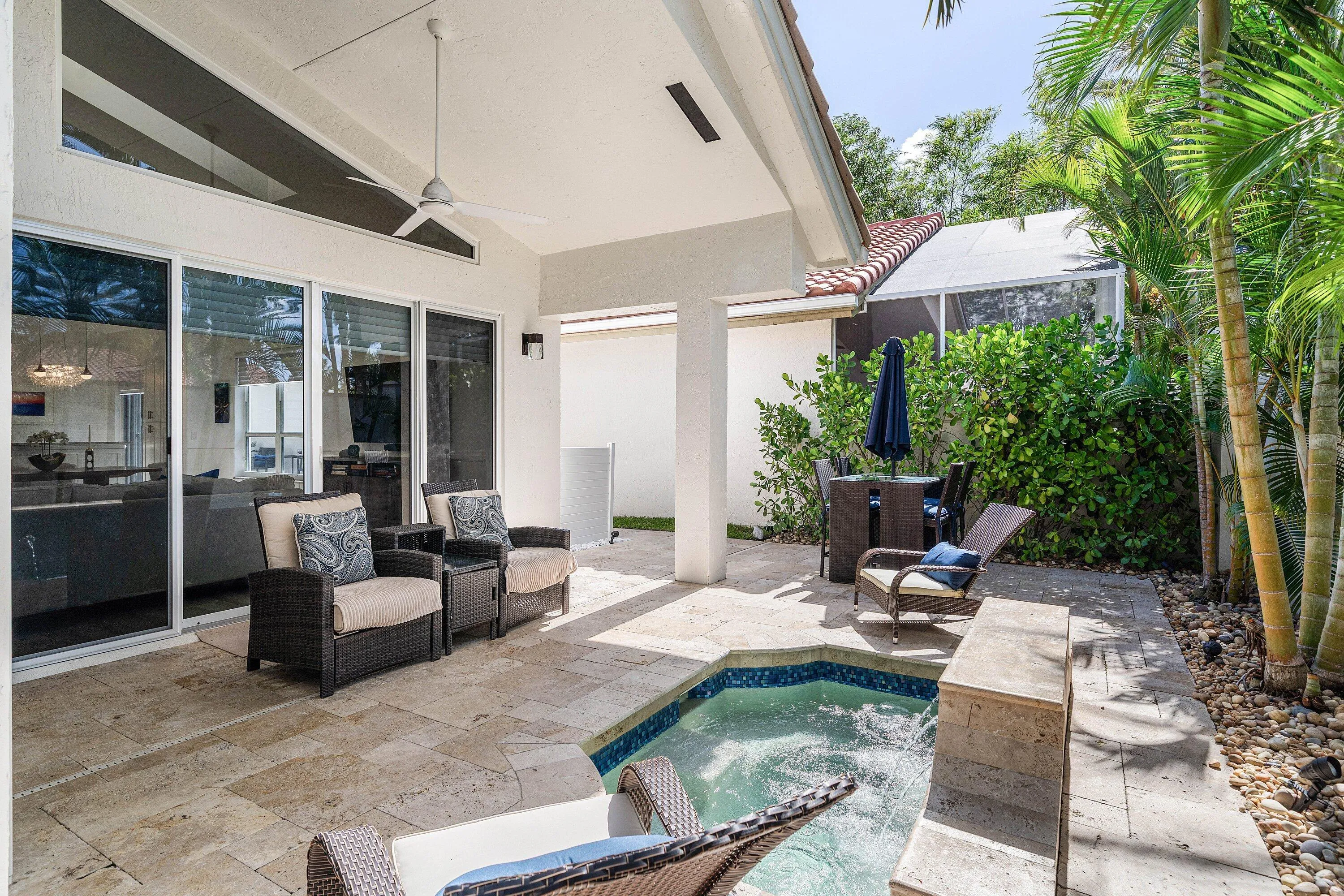Travertine pavers