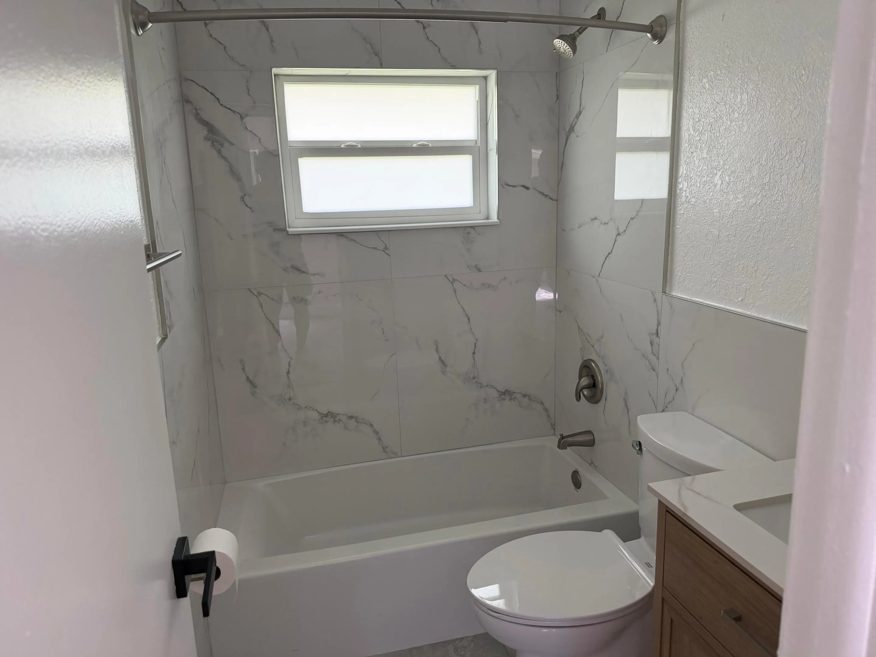 Renovated 2nd Bathroom