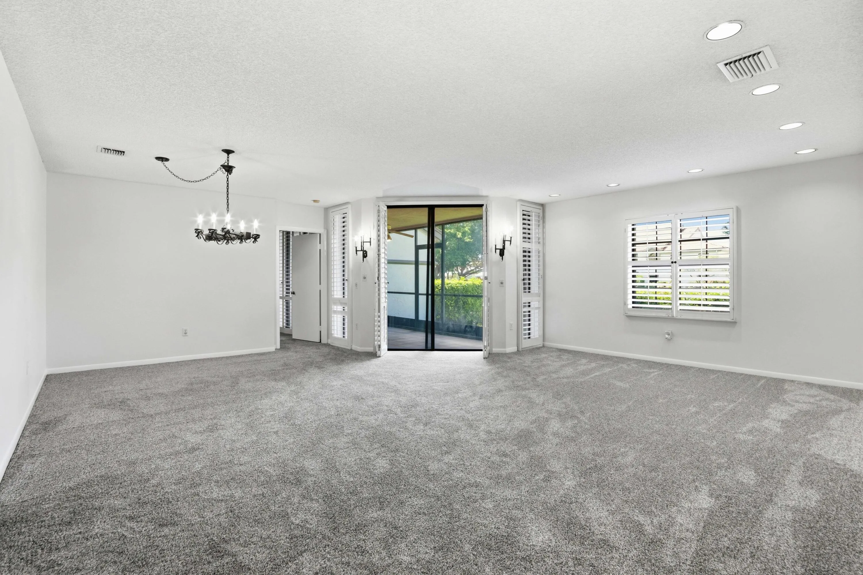 Living / Dining