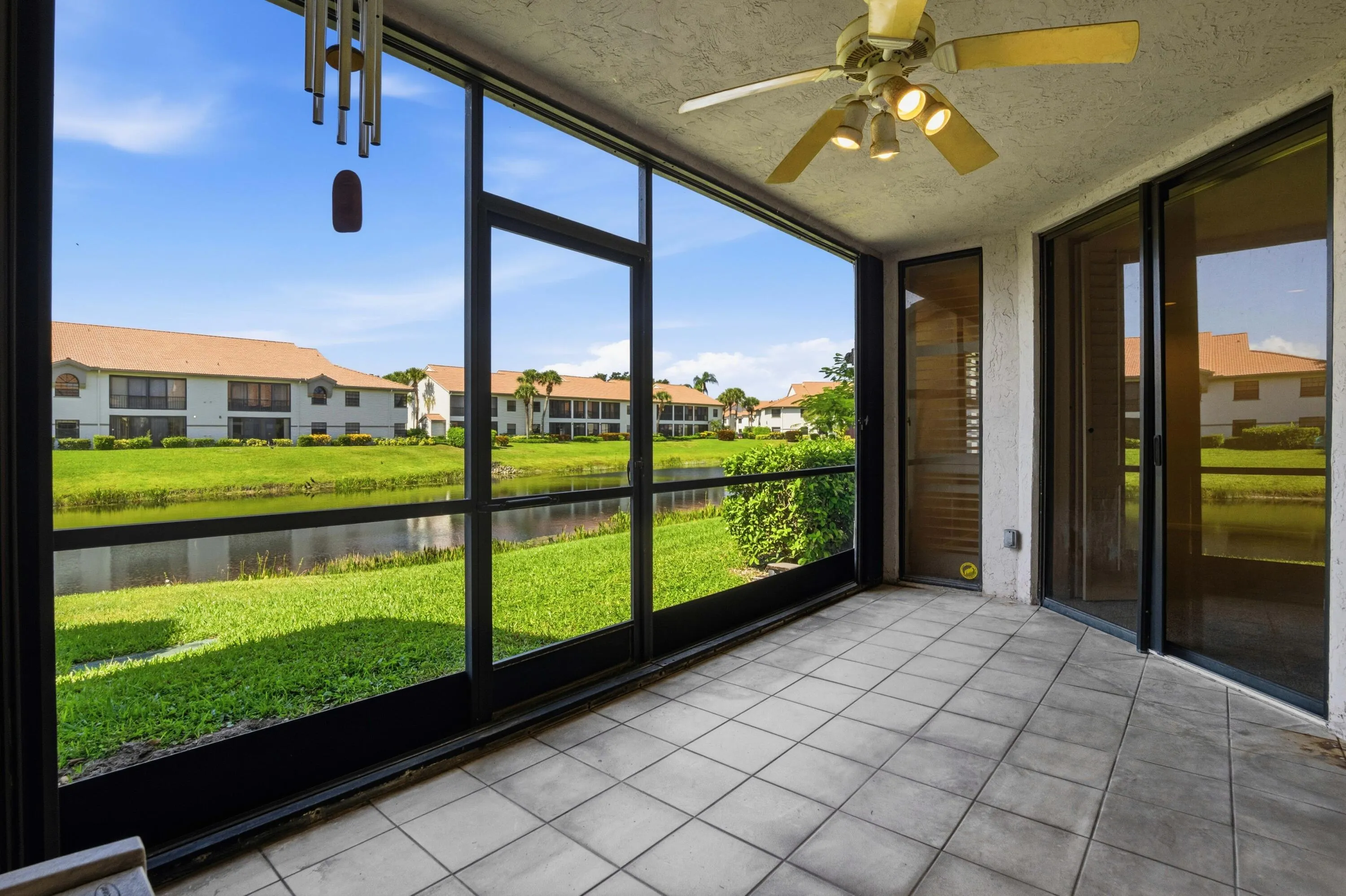 Screened Patio.
