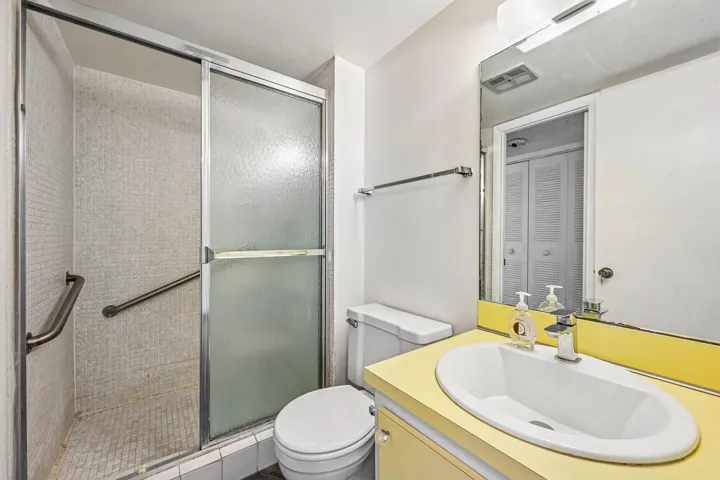 22-web-or-mls-Lime Bay Blvd 103-S2107-02