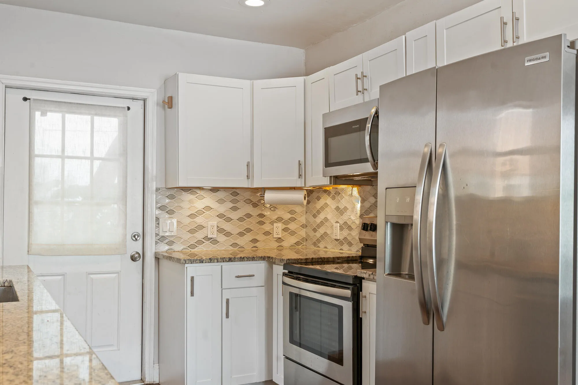 820 29th st west-27